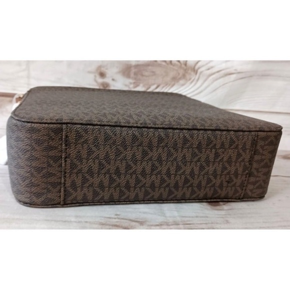 Michael Kors Jet Set large Messenger crossbody NWT brown black - Picture 6 of 15